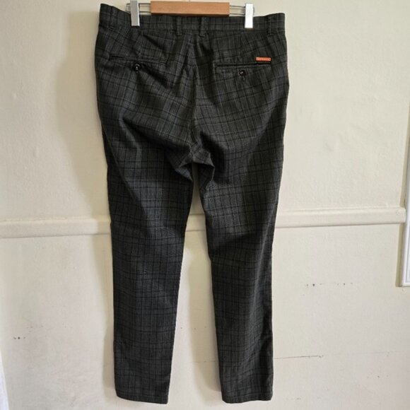 A Fish Named Fred Men's Green Khaki Plaid Pants - Picture 6 of 10